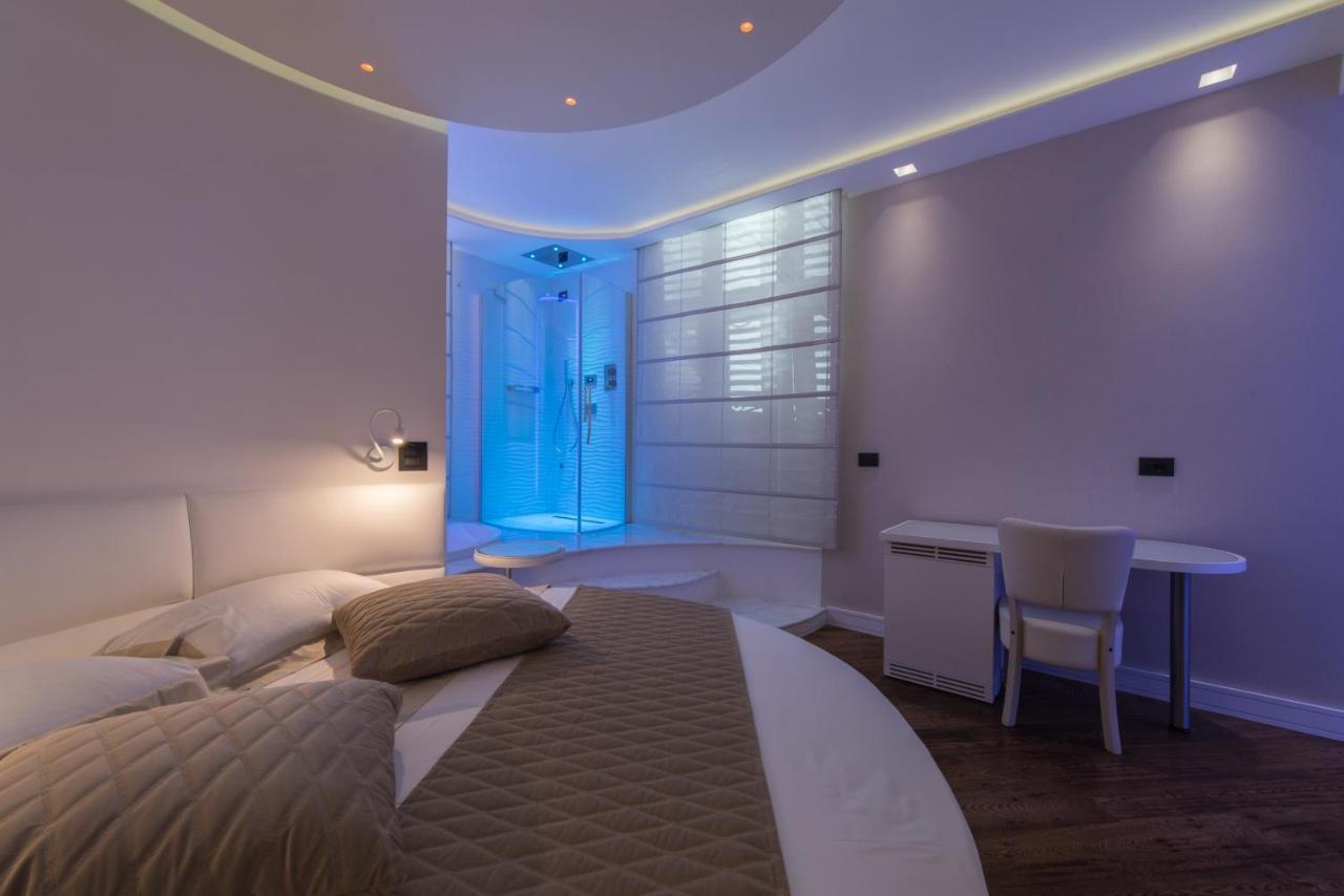 Lux Suites In Roma Экстерьер фото