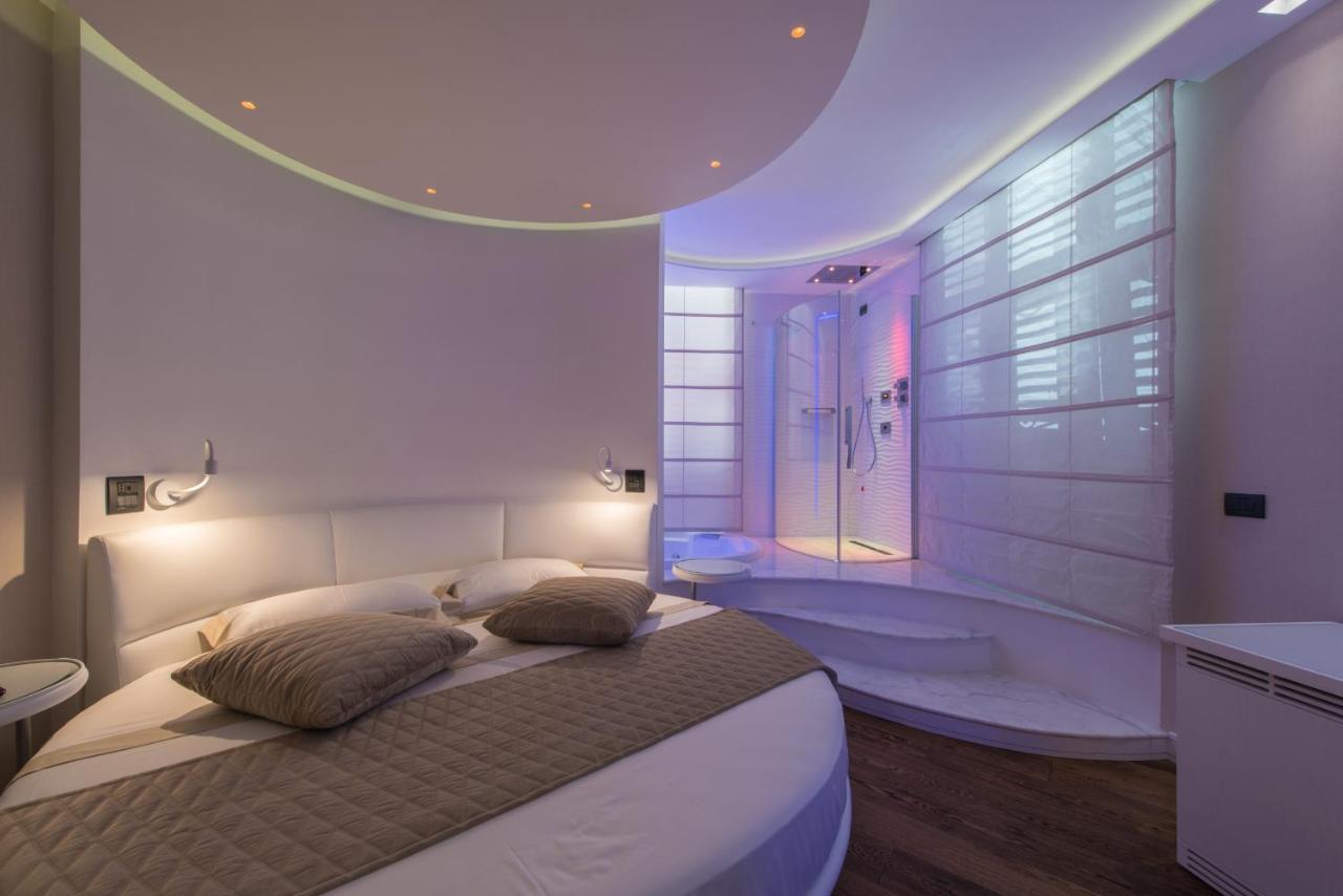 Lux Suites In Roma Экстерьер фото